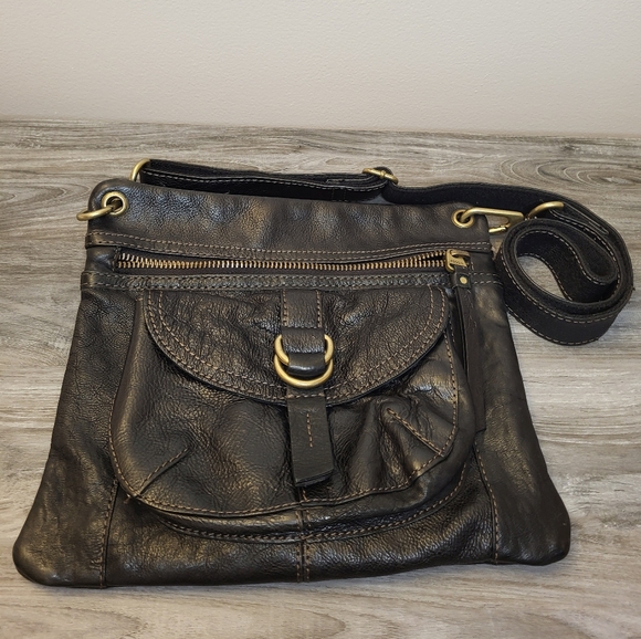Fossil Handbags - Fossil Sasha Black Leather Crossbody Bag